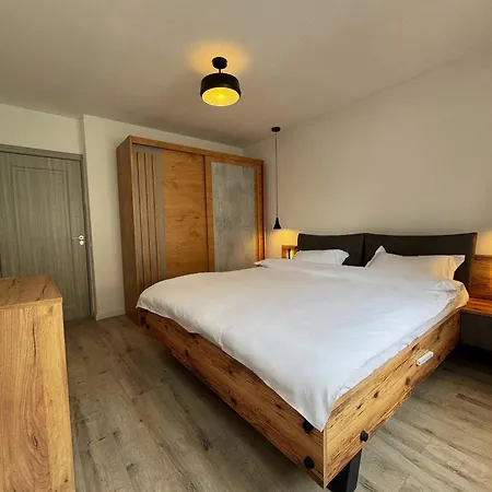 Rhapsody Home - Urban Quiet Area With Parking&King Bed&Balcony Targu Mures Exterior photo